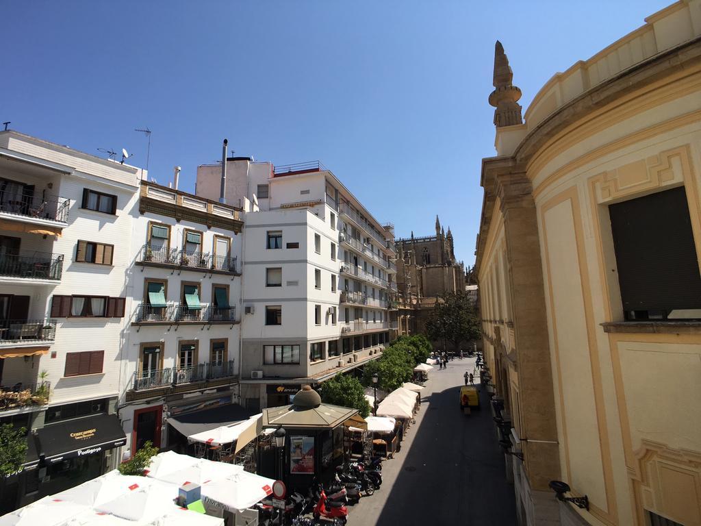 Ferienwohnung Arco Del Postigo Sevilla Exterior foto